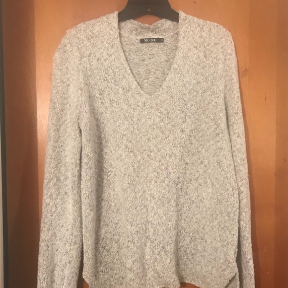 Sweaters - Cotton/poly blend v neck sweater from Stitch Fix.